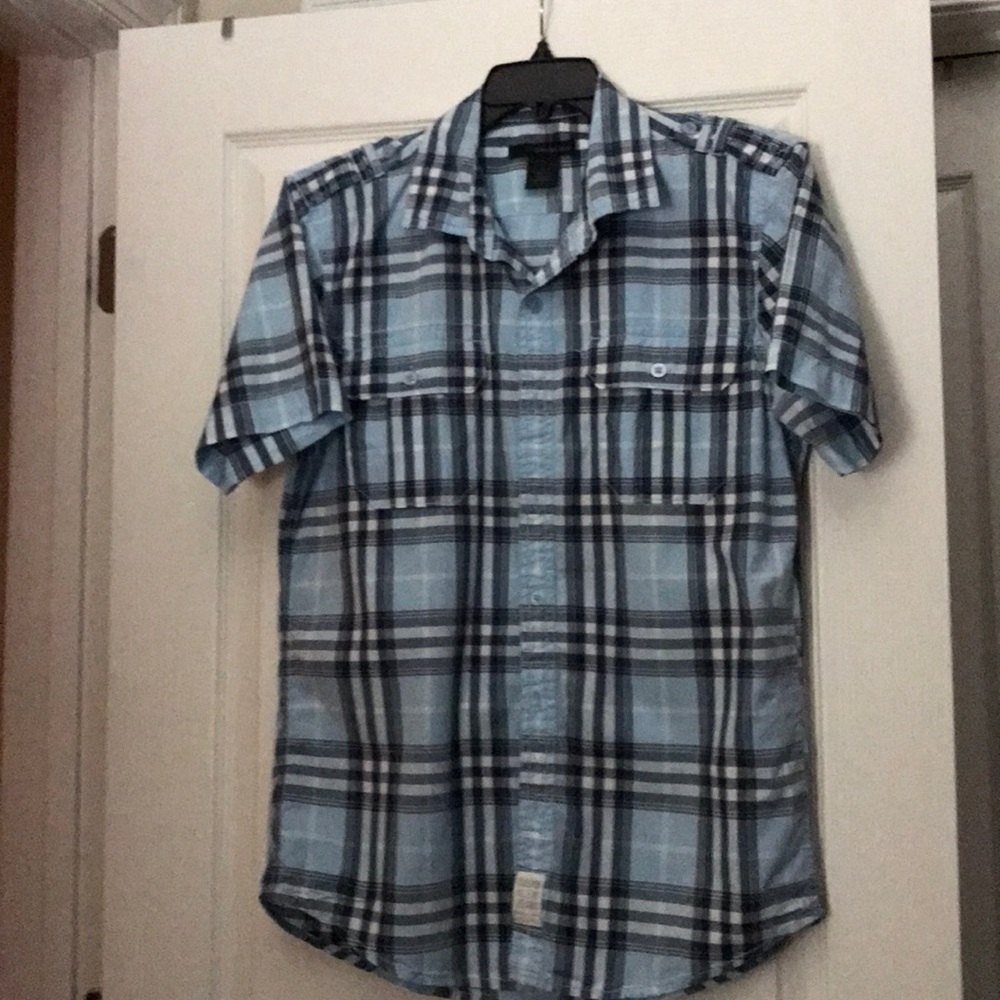 Men’s casual shirt